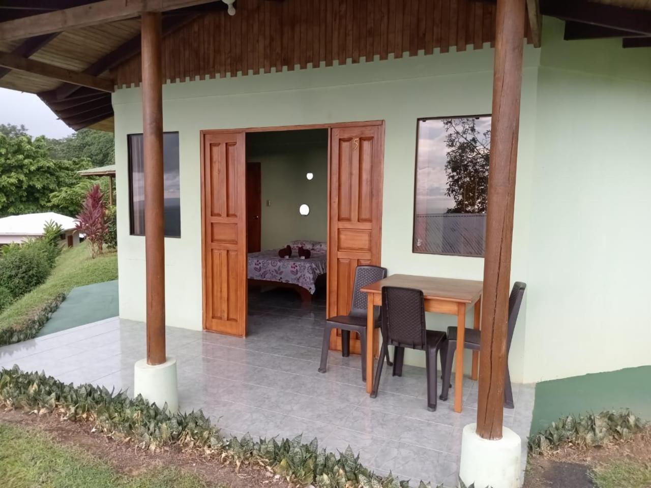 אוביטה Ballena Paraiso Lodge מראה חיצוני תמונה